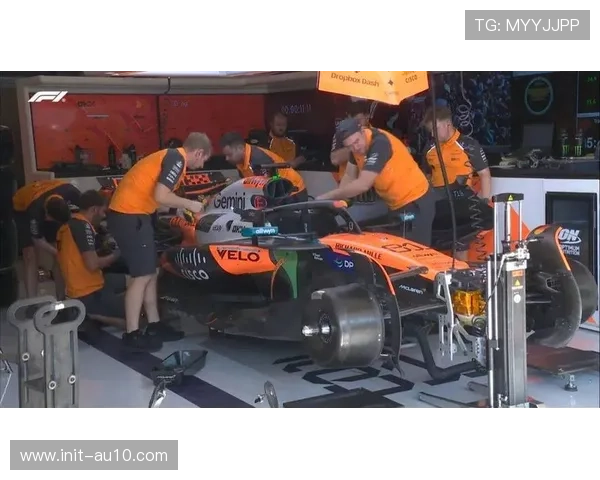 哈贾尔比赛尾声爆胎退赛,未引发安全车影响局势 哈贾尔比赛尾声爆胎退赛,未引发安全车影响局势