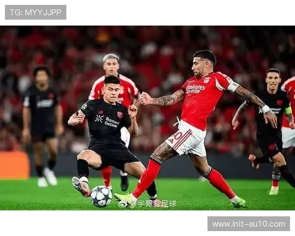 曼城小将埃切维里租借加盟赫罗纳,寻求更多出场时间 曼城小将埃切维里租借加盟赫罗纳,寻求更多出场时间