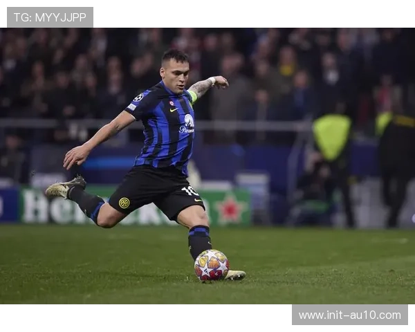 国际米兰让二追六6-2逆转比萨，劳塔罗追平上赛季联赛进球数